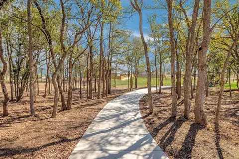 View/Area - 223 Hornet St, Elgin, TX 78621 photo 8 of 11
