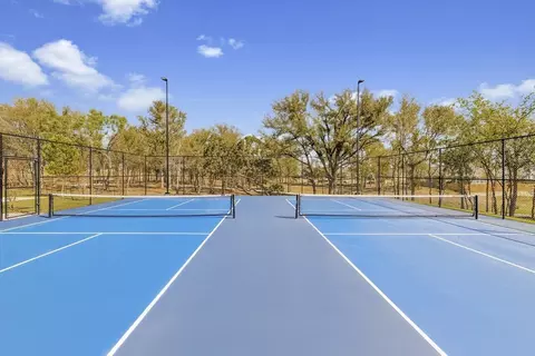 View/Area - 223 Hornet St, Elgin, TX 78621 photo 5 of 11