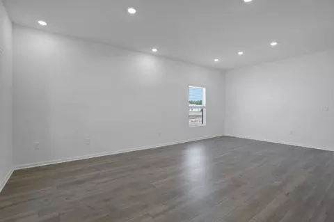 Living - 330 Villanueva Trl, Saint Augustine, FL 32095 photo 2 of 3