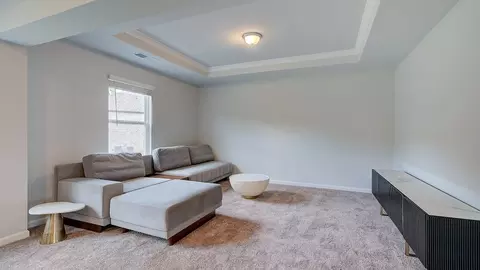 Living - 188 Compass Rd, Hampton, GA 30228 photo 4 of 5