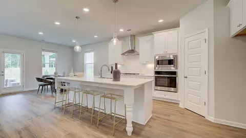 Kitchen - 188 Compass Rd, Hampton, GA 30228 photo 3 of 5