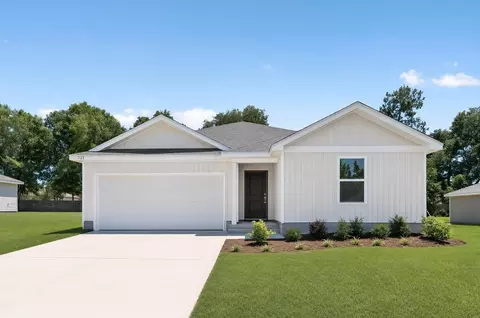 7123 Season Dr, Milton, FL 32570