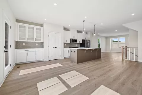 Kitchen - 7112 Hazel Plain Way, Manassas, VA 20109 photo 6 of 7