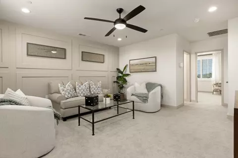Entry Way - 717 Elkhorn Ave, Visalia, CA 93277 photo 4 of 4