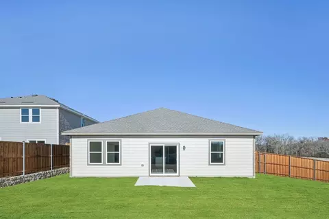 4004 Shimmer Sol Dr, Brookshire, TX 77423