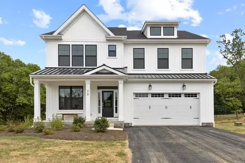 1006 Stonegate Dr, Mcdonald, PA 15057