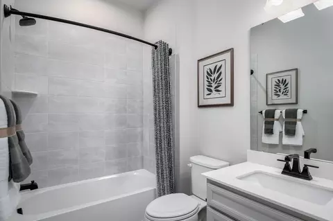 Bath - 8411 Branch Side Way, Brandywine, MD 20613 photo 7 of 8