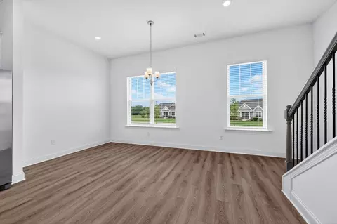 Dining - 113 Billboard Ave, Perry, GA 31069 photo 1 of 1