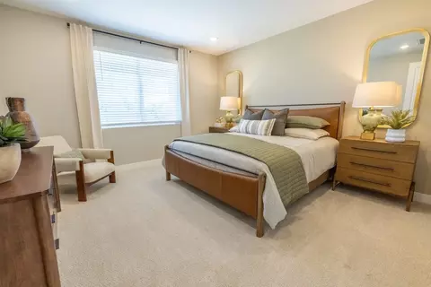 Bedroom - 494 W Rock Needle Trl, Apache Junction, AZ 85120 photo 3 of 5