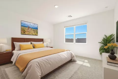 Bedroom - 494 W Rock Needle Trl, Apache Junction, AZ 85120 photo 4 of 8