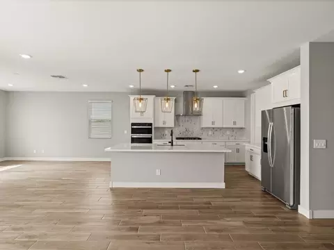 Kitchen - 494 W Rock Needle Trl, Apache Junction, AZ 85120 photo 2 of 4