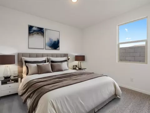 Bedroom - 494 W Rock Needle Trl, Apache Junction, AZ 85120 photo 5 of 8