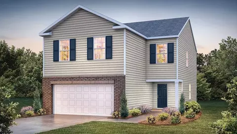 Exterior - 1396 5th St Dr NE, Hickory, NC 28601 photo 2 of 7