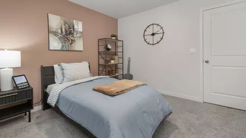 Bedroom - 1396 5th St Dr NE, Hickory, NC 28601 photo 13 of 18