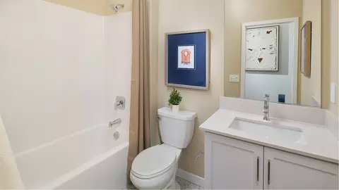 Bath - 1306 Ethan Ct, El Cajon, CA 92021 photo 3 of 6