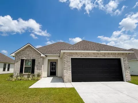 7388 Alley Oak Ln, Maurice, LA 70555