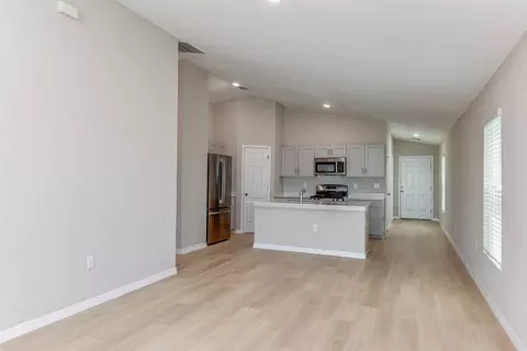 Living - 5512 Taverna Loop, Winter Haven, FL 33884 photo 4 of 5
