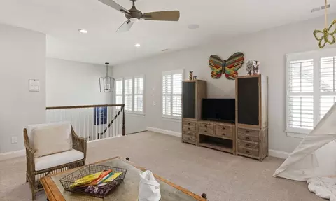 Entry Way - 1672 Shearer Rd, Davidson, NC 28036 photo 2 of 4