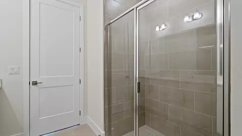 Bath - 1772 Satilla Ave, Saint Cloud, FL 34771 photo 5 of 7