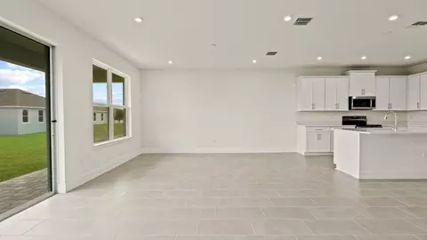 Living - 1772 Satilla Ave, Saint Cloud, FL 34771 photo 5 of 7