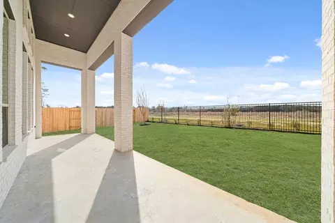 Exterior - 17705 Coronation St, Conroe, TX 77302 photo 5 of 6