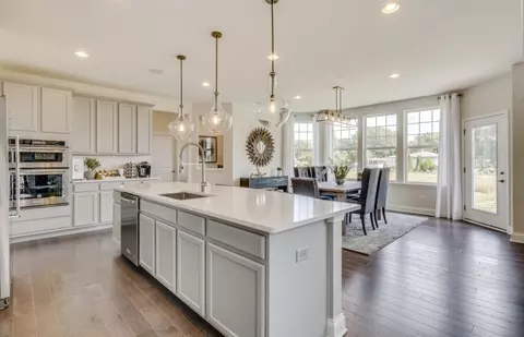Kitchen - 5852 Hawkweed Dr, Naperville, IL 60564 photo 3 of 7
