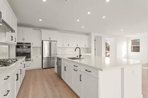 1390 Amanda Gln, Escondido, CA 92029