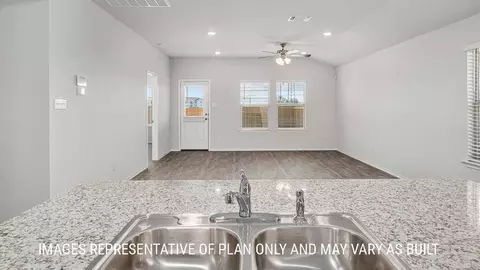 Entry Way - 813 Cr 313, Jarrell, TX 76537 photo 3 of 4