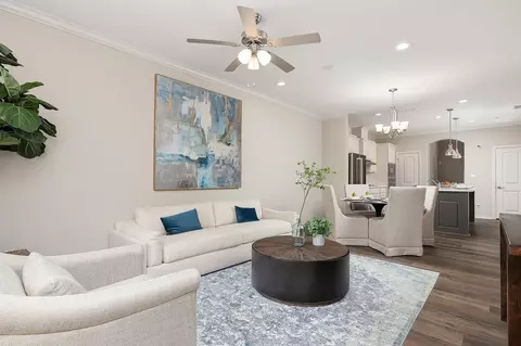 Living - 3927 Peggy Dr, Laredo, TX 78046 photo 2 of 3