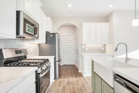 Entry Way - 3927 Peggy Dr, Laredo, TX 78046 photo 1 of 3