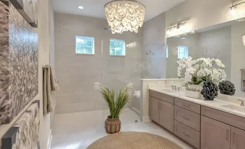 Bath - 6197 Cyrils Dr, Saint Cloud, FL 34771 photo 2 of 3
