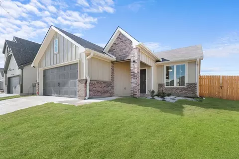 4221 Rimfire Rd, Waco, TX 76705