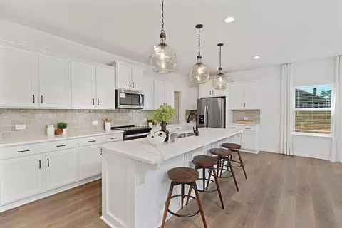 Kitchen - 95 Benson Vlg Dr, Benson, NC 27504 photo 1 of 8