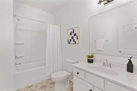Bath - 95 Benson Vlg Dr, Benson, NC 27504 photo 1 of 4
