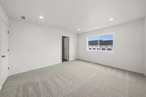 Bedroom - 120 Willowbrook Dr, Chehalis, WA 98532 photo 3 of 6