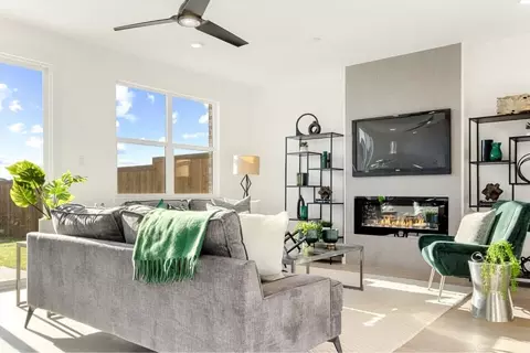 1718 Heatherwood Dr, Melissa, TX 75454