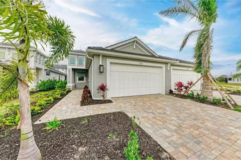 153 Okeeffe Cir, Bradenton, FL 34212