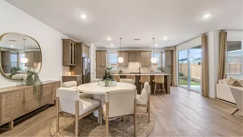 Dining - 3709 Acre Ct, Shafter, CA 93263 photo 2 of 2