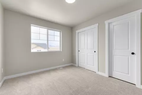 Bedroom - 6417 Vernon Dr, Eagle Mountain, UT 84005 photo 1 of 5