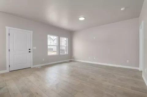 Living - 6417 Vernon Dr, Eagle Mountain, UT 84005 photo 1 of 6