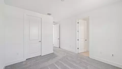 Bedroom - 8308 Golden Beach Ct, Parrish, FL 34219 photo 10 of 14