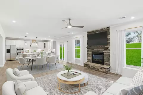 4023 Chelsea Dr, Denver, NC 28037