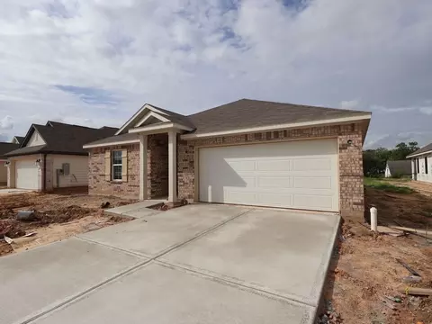 1025 Garnet Star Dr, La Marque, TX 77568