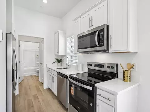 Kitchen - 100 Bess Blvd # B, Spring Hill, TN 37174 photo 2 of 3