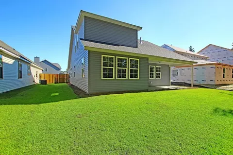 Exterior - 219 Creek Pointe Dr, Moncks Corner, SC 29461 photo 5 of 7