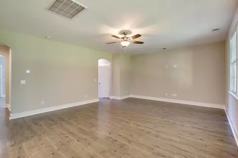 Living - 219 Creek Pointe Dr, Moncks Corner, SC 29461 photo 4 of 9