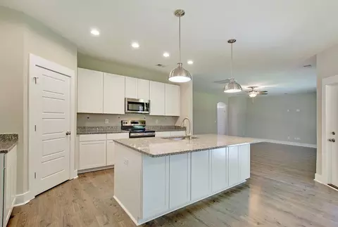 Kitchen - 219 Creek Pointe Dr, Moncks Corner, SC 29461 photo 1 of 7