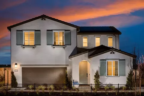 121 Tuxedo Cir, Sacramento, CA 95835