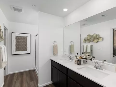 Bath - 1633 Colorado River Dr, Windsor, CO 80550 photo 5 of 7
