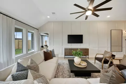 Living - 1815 Sleeping Hills Dr, Rosenberg, TX 77471 photo 10 of 11